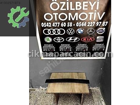 Audi A4 Bakalit çıkma parça