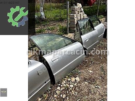 Audi A4 Sağ Kapı çıkma parça