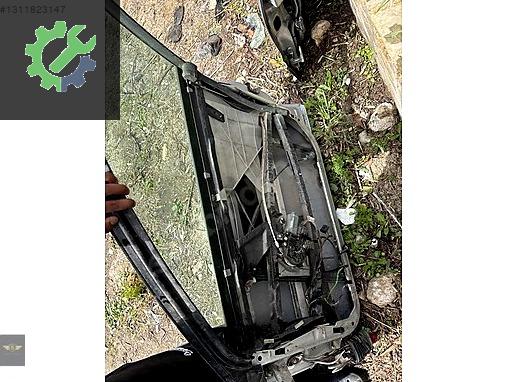 Audi A4 Sağ Kapı çıkma parça - SAYILI OTO HURDA İzmir
