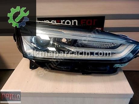 Audi A5 Sağ Ön Far çıkma parça