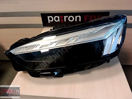 Audi A5 Sol Ön Far çıkma parça