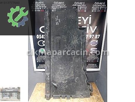 Audi A6 Alt Muhafaza çıkma parça