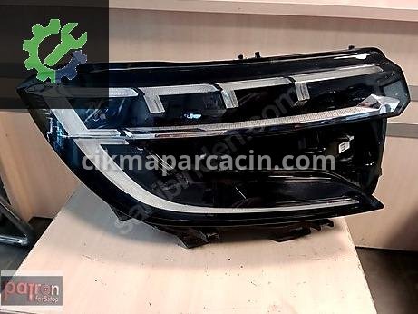 Renault Austral Sağ Ön Far çıkma parça