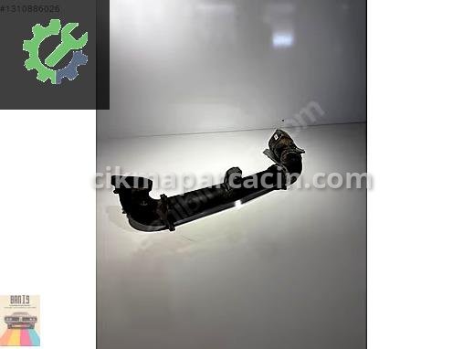 Volkswagen Passat Turbo Borusu 04L145770 çıkma parça