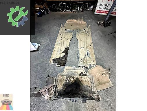 Volkswagen Passat Alt Muhafaza çıkma parça