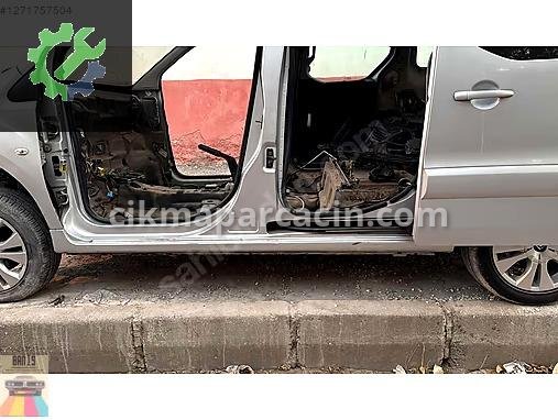 Citroen Berlingo Marşpiyel Sacı çıkma parça