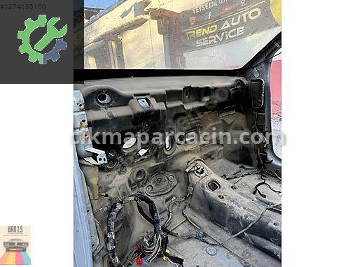 Citroen Berlingo Göğüs çıkma parça