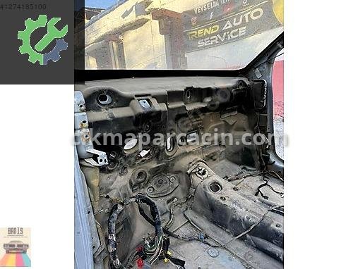 Citroen Berlingo Göğüs çıkma parça