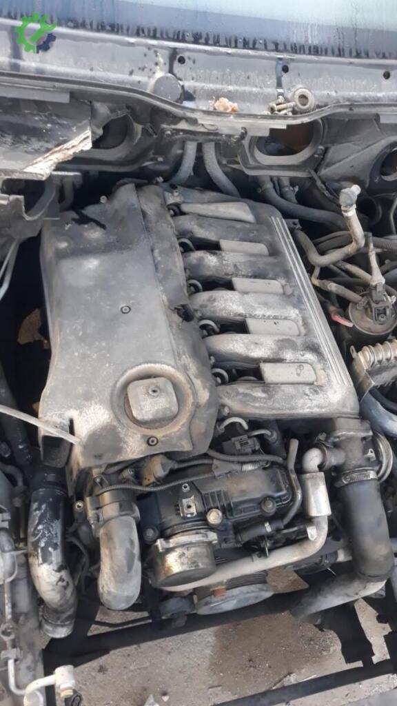 BMW X5 Sandık Motor çıkma parça