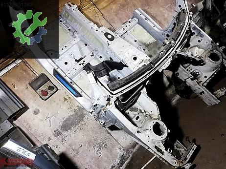 BMW 3 Serisi Ön Şasi çıkma parça