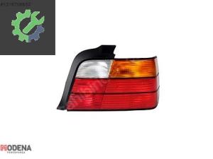 BMW 3 SERİSİ E36 1991-1998 STOP LAMBASI SAĞ (SARI) SIFIR