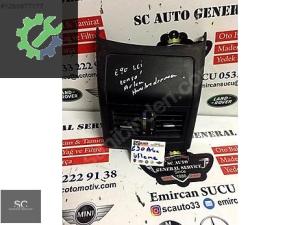 BMW 3 SERİSİ E90 ARKA KLİMA ÜFLEME