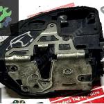 BMW 3 SERİSİ E90 SOL ARKA KAPI KİLİDİ – 7060295