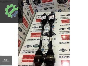 BMW 3 SERİSİ F30 1 SERİSİ F20 SAĞ SOL ARKA AKS