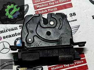 BMW 3 SERİSİ F30 BAGAJ KİLİDİ - 918064103