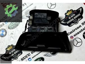 BMW 3 SERİSİ F30 SAĞ KLİMA ÜFLEME - 9218550
