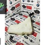 BMW 3 SERİSİ F30 SİLECEK SUYU DEPOSU – 7241679