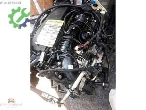BMW 5.25 F10 Xdrıver Sandık Motor (4. Adet)