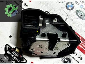 BMW 5 SERİSİ E60 SAĞ ÖN KAPI KİLİDİ – 7202147