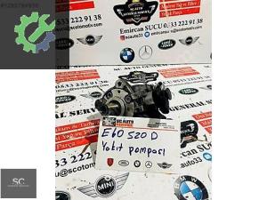 BMW 5 SERİSİ E60 YAKIT POMPASI 071010