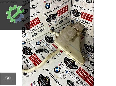 BMW 5 Serisi Silecek Suyu Deposu çıkma parça
