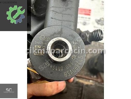 BMW 5 Serisi Enjektör 0445115070 çıkma parça