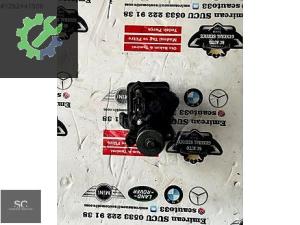 BMW 5 SERİSİ F10 MANİFOLD AYAR MOTORU - 10213510