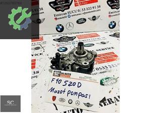 BMW 5 SERİSİ F10 MAZOT POMPASI 120424
