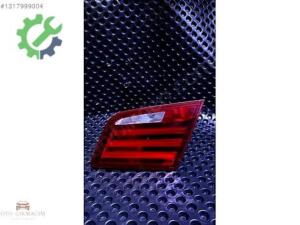 BMW 5 SERİSİ F10 SAĞ İÇ STOP 7203226
