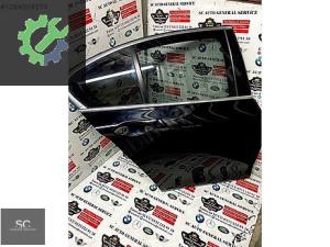 BMW 5 SERİSİ F10 SİYAH SAĞ ARKA KAPI