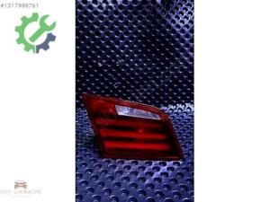 BMW 5 Serisi F10 Sol İç Stop (2. Adet)