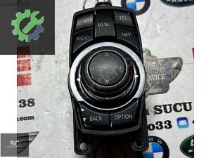 BMW 5 SERİSİ F10 TEYP KONTROL TUŞLARI – 9267955