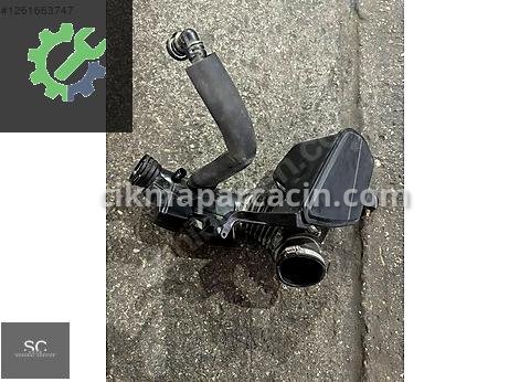 BMW 5 Serisi Hava Filtresi çıkma parça