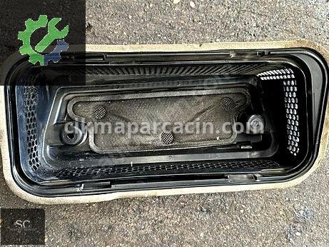 BMW 5 Serisi Bakalit çıkma parça