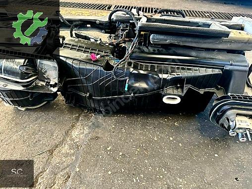 BMW 5 Serisi Kalorifer Kutusu 64119868741 çıkma parça
