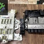 BMW 5 SERİSİ G30 MOTOR BEYNİ 9423432