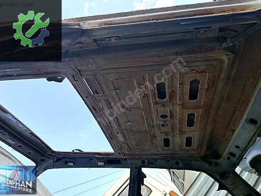 BMW E30 COUPE SUNROFLU TİP TAVAN / AZAPHAN BMW STORE