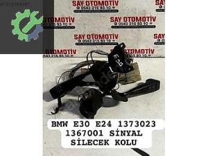 BMW E30 E24 1373023 1367001 SİNYAL SİLECEK KOLU
