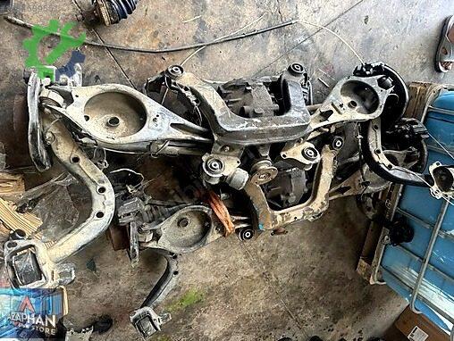 BMW 3 Serisi Karter çıkma parça