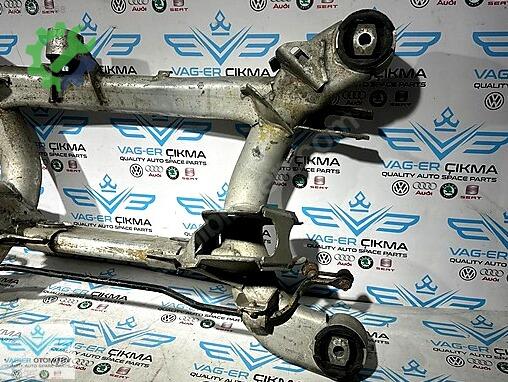 BMW 5 Serisi Arka Dingil çıkma parça