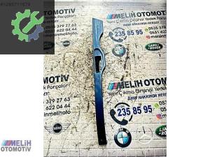 BMW E46 ÇIKMA COUPE FAR YIKAMA ÇİTASI 51138231043 8231043