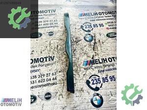 BMW E46 ÇIKMA SOL FAR KAŞI 8208481 (2. Adet)