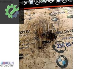 BMW E60 E87 E90 N52 ÇIKMA YAĞ POMPASI 7545939 7516396