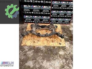BMW E87 E90 ÇIKMA ARKA TRAVERS 6783713