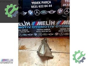 BMW E87 E90 N46 ÇIKMA ALÜMİNYUM MOTOR KULAĞI 6764574