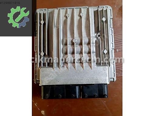 BMW 3 Serisi Motor Beyni 5WK98083 çıkma parça