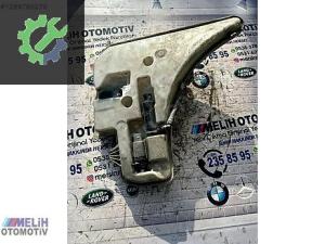 BMW E92 E93 ÇIKMA SİLECEK SU DEPOSU 7157145