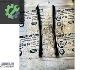 BMW F10 ÇIKMA SOL ÖN KAPI ÇITASI 7225547