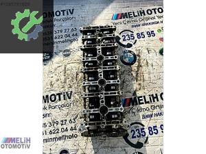 BMW F10 F20 F30 E90 N47 ÇIKMA EKSANTRİK MİLLİ KOMPLE 7797511