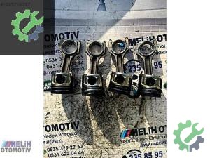 BMW F10 N47 911 ÇIKMA KODLU BİYEL KOLU